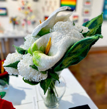 Load image into Gallery viewer, Calla Lilies and Hydrangeas - Felted and Handmade Flowers in a Vase